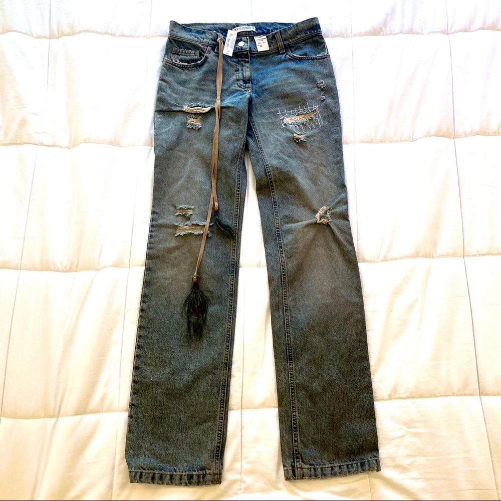 DOLCE & GABBANA new, distressed jeans Excellent condition.